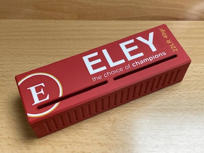 ELEY red caddie close-up